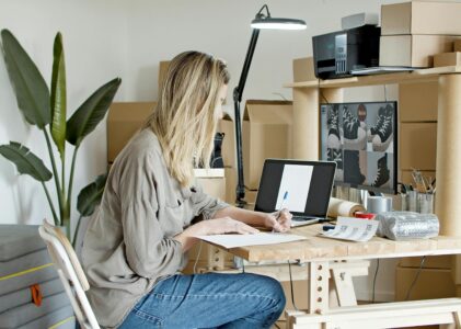 The Side Hustle Boom: Why More People Are Taking Control